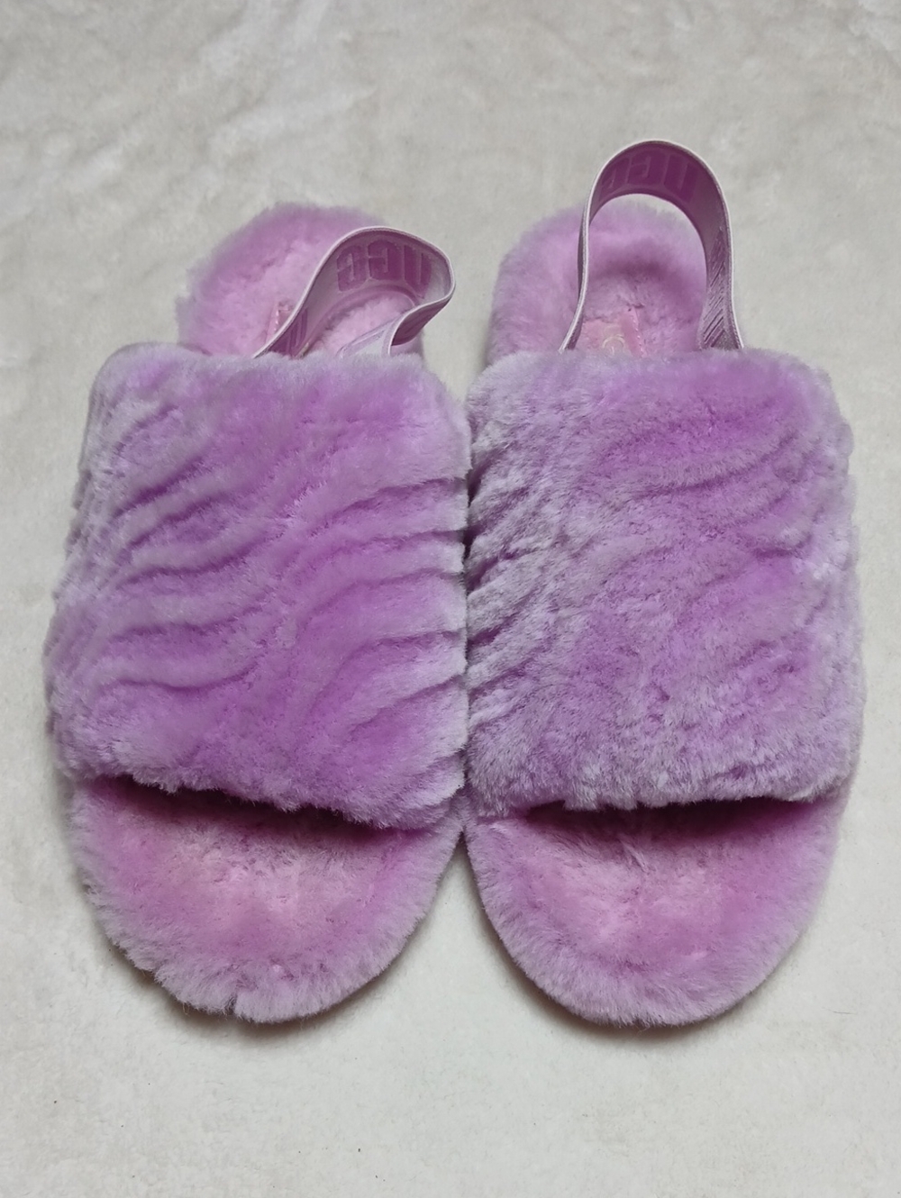 UGG Lavender Plush Slide Slippers Size 9